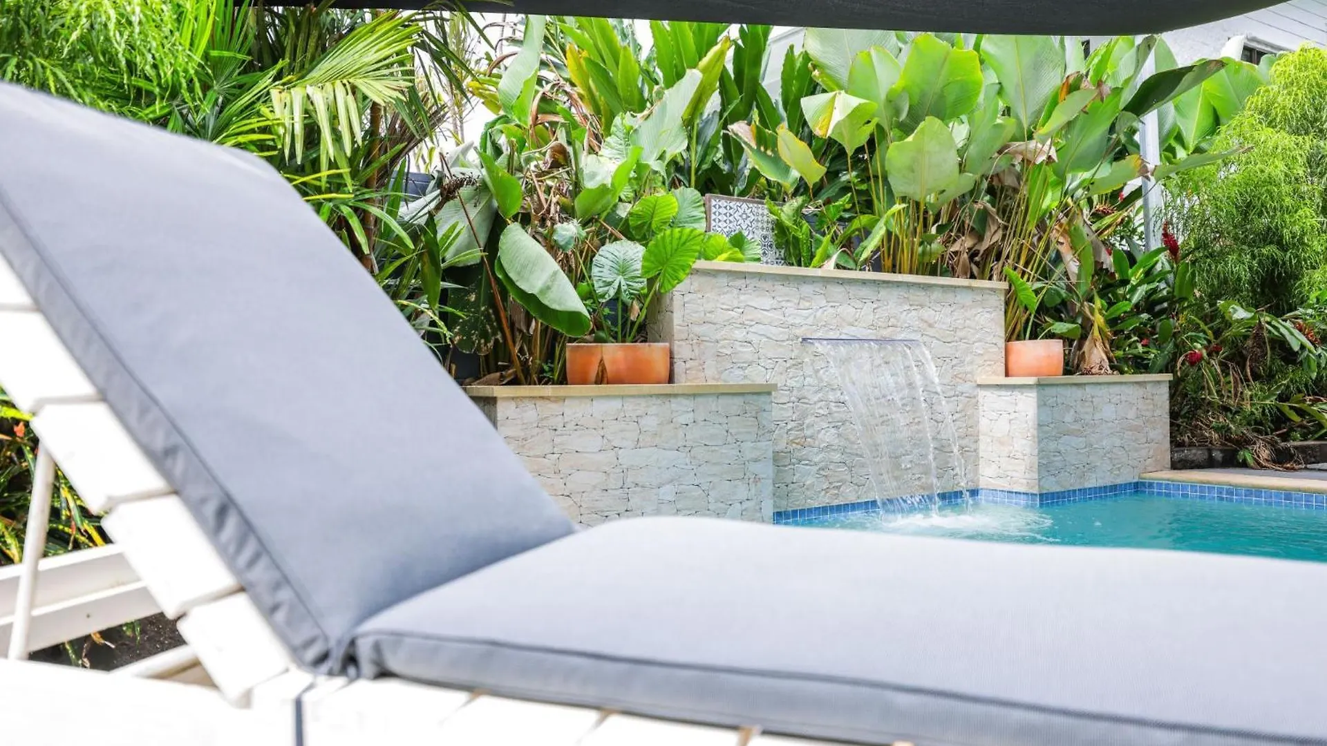 Villa Blue - Coastal Family Escape Palm Cove